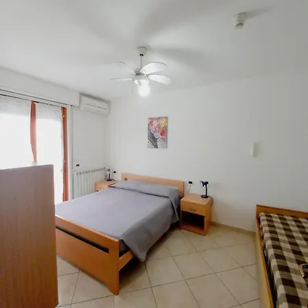 Appart hôtel Cherie 3*