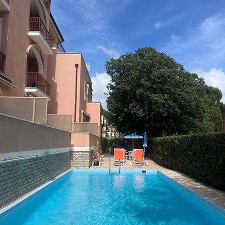 Cherie Aparthotel Borgio Verezzi